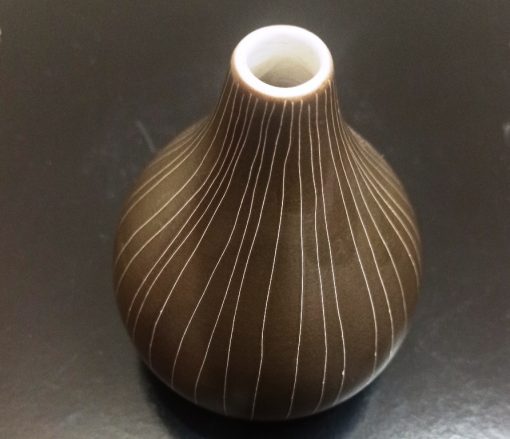 JS Mocha Scratched Vase Medium