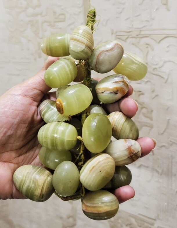 Cluster of Green Grapes - Agate Grape Bunch - Onyx Bunch of Grapes - Vintage Marble Grapes