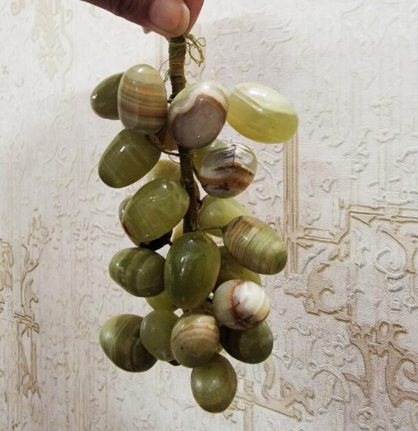 Cluster of Green Grapes - Agate Grape Bunch - Onyx Bunch of Grapes - Vintage Marble Grapes