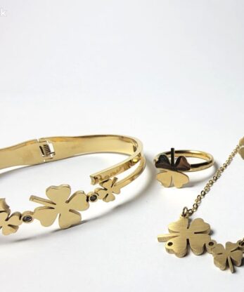 Fashionable flower-shaped Jewelry Set for Women and Girls