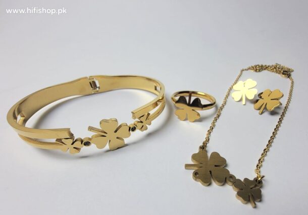 Fashionable flower-shaped Jewelry Set for Women and Girls