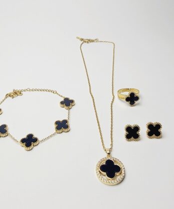 Four-Leaf Clover Jewelry Set