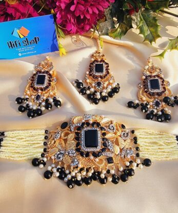 Black-Color Chokar Set with Earrings and Tikka