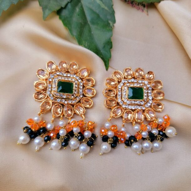 Kundan Chokar Set with Earrings (Green-Orange)