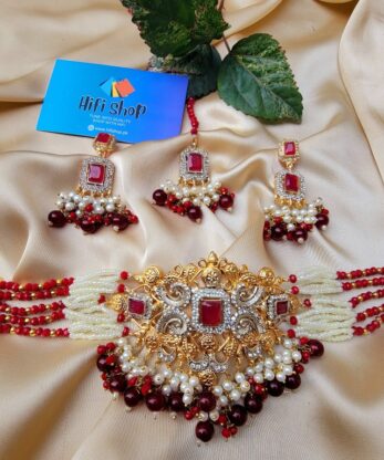 Kundan Chokar Set with Earrings and Tikka