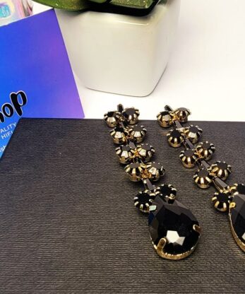 Long Drop Earrings Black Colors