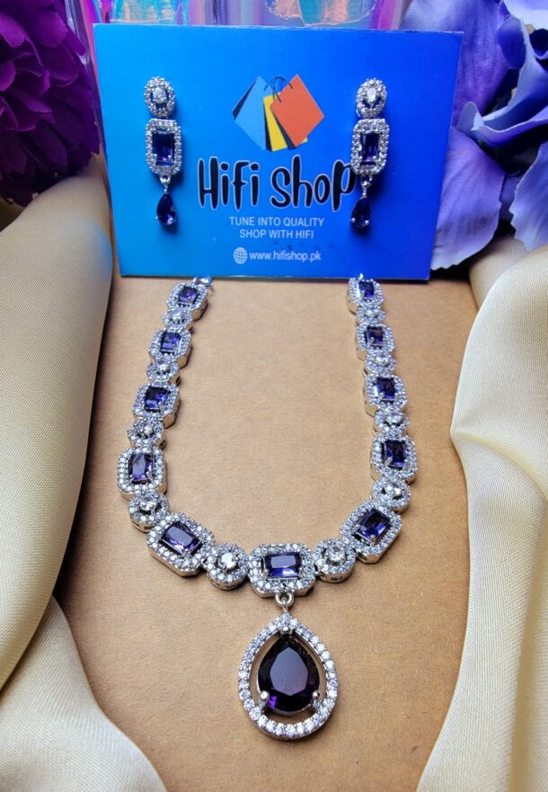 Dazzling One-Carat Necklace in Lavender Color