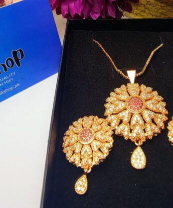 Gold-plated Pendant Set with Ruby and Zircons