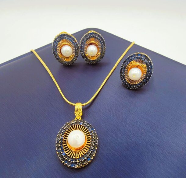 Radiant Locket Combo Set in Pakistan with Chain & Adjustable Ring