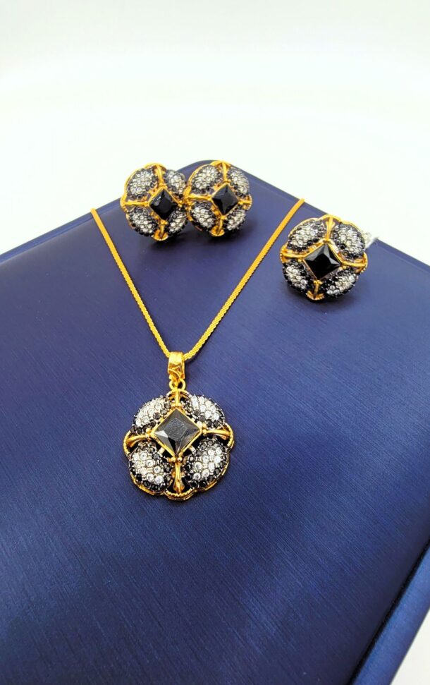 Superb Locket Combo Set with Chain & Adjustable Ring