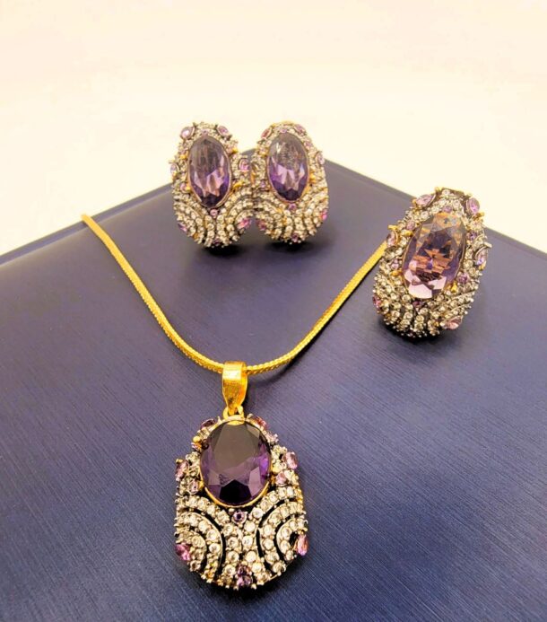 Staggering Locket Combo Set in Pakistan with Chain And Adjustable Ring