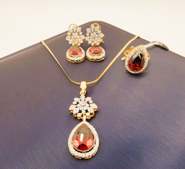 Tremendous Locket Combo Set in Pakistan with Chain And Adjustable Ring