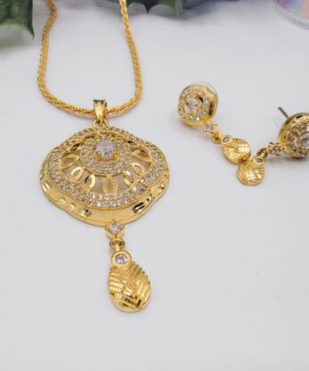 Elegant Gold Plated Jewelry Set with Ruby Stones