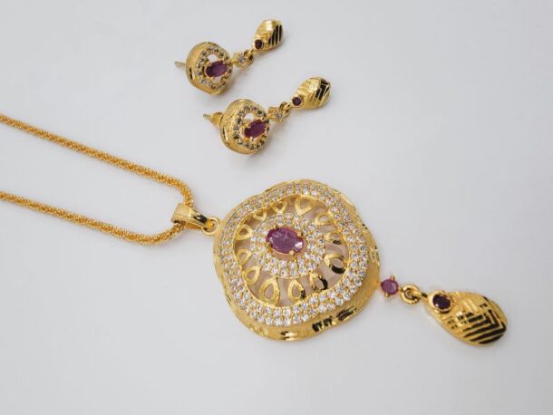 Elegant Gold Plated Jewelry Set with Ruby Stones – Perfect for Pakistani Brides & Parties
