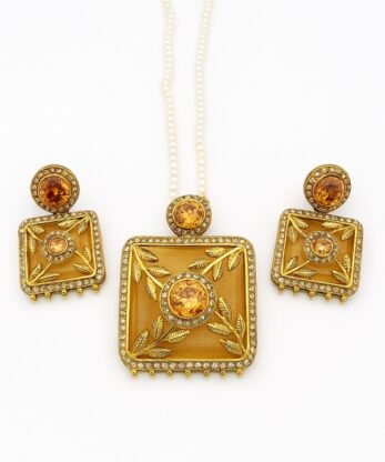 Golden Glow Maala Set with Earrings for Elegance