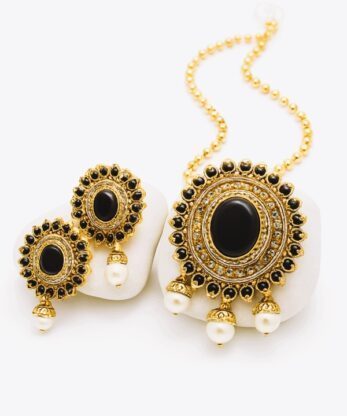 Splendid Pearl Drop Maala Set with Earrings