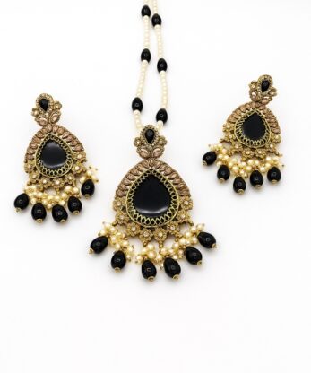 Premium Black Maala Set With Matching Earrings